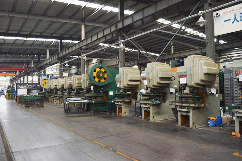 廠(chang)區一(yi)角