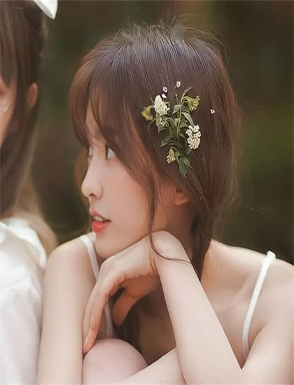 女人40歲下面好大_灰姑娘社區視頻在線觀看